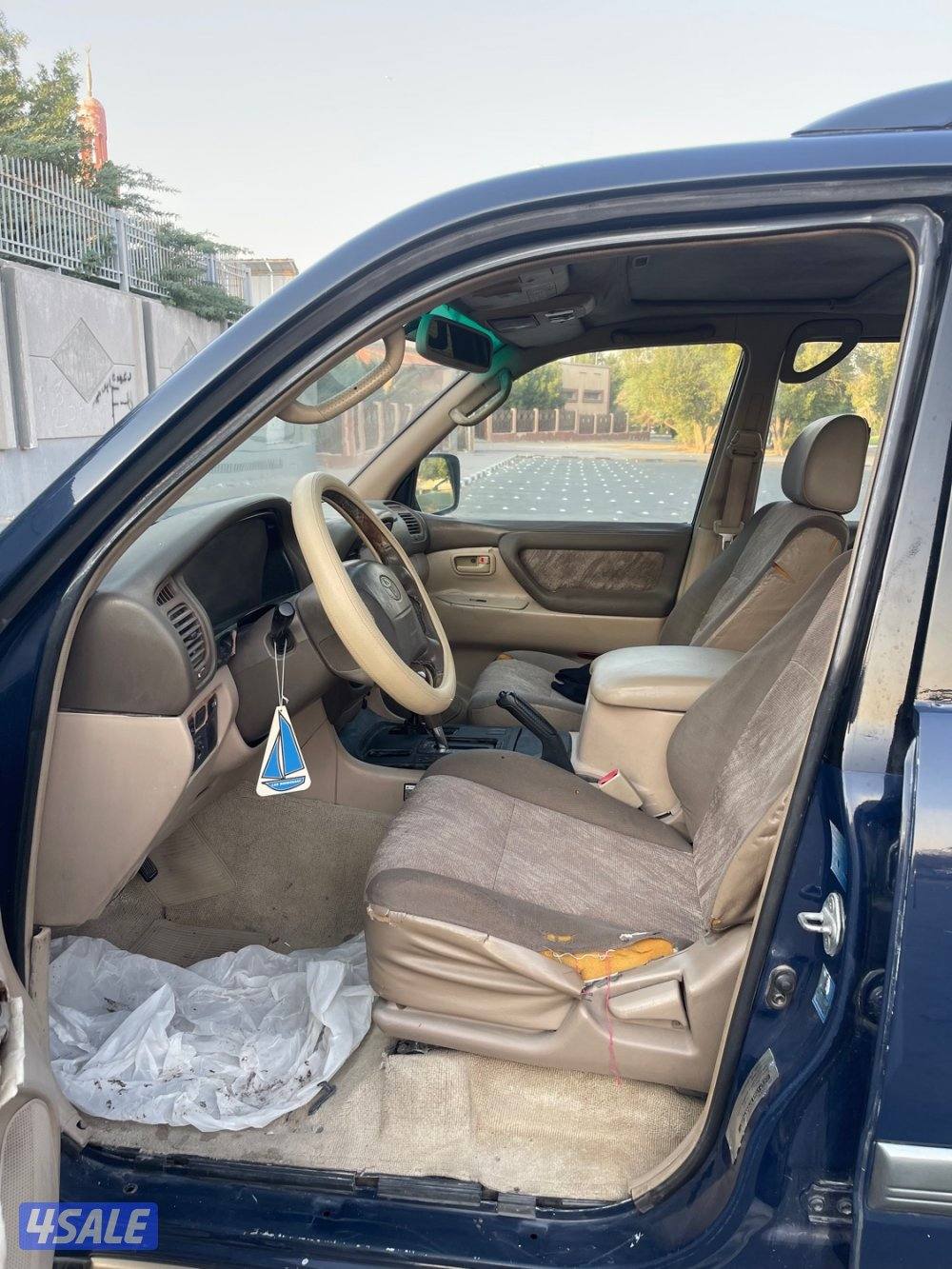 للبيع لاندكروزر 20013