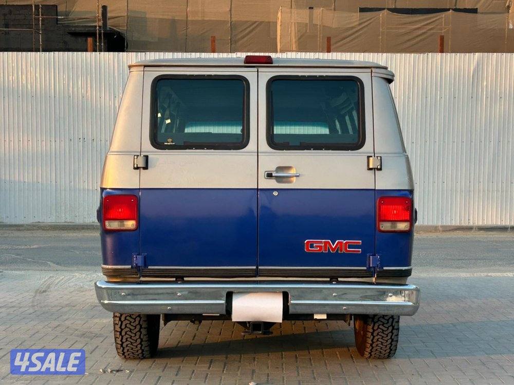 سافانا موديل 1994 السيارة نظيفة7