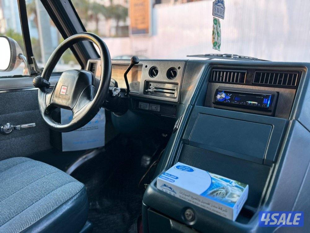 سافانا موديل 1994 السيارة نظيفة11