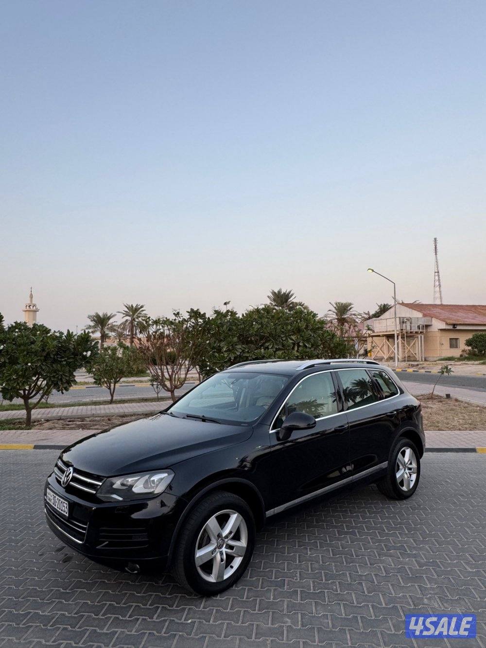 للبيع طوارق 2014 فل اعلى درجة بيعة سريعة1