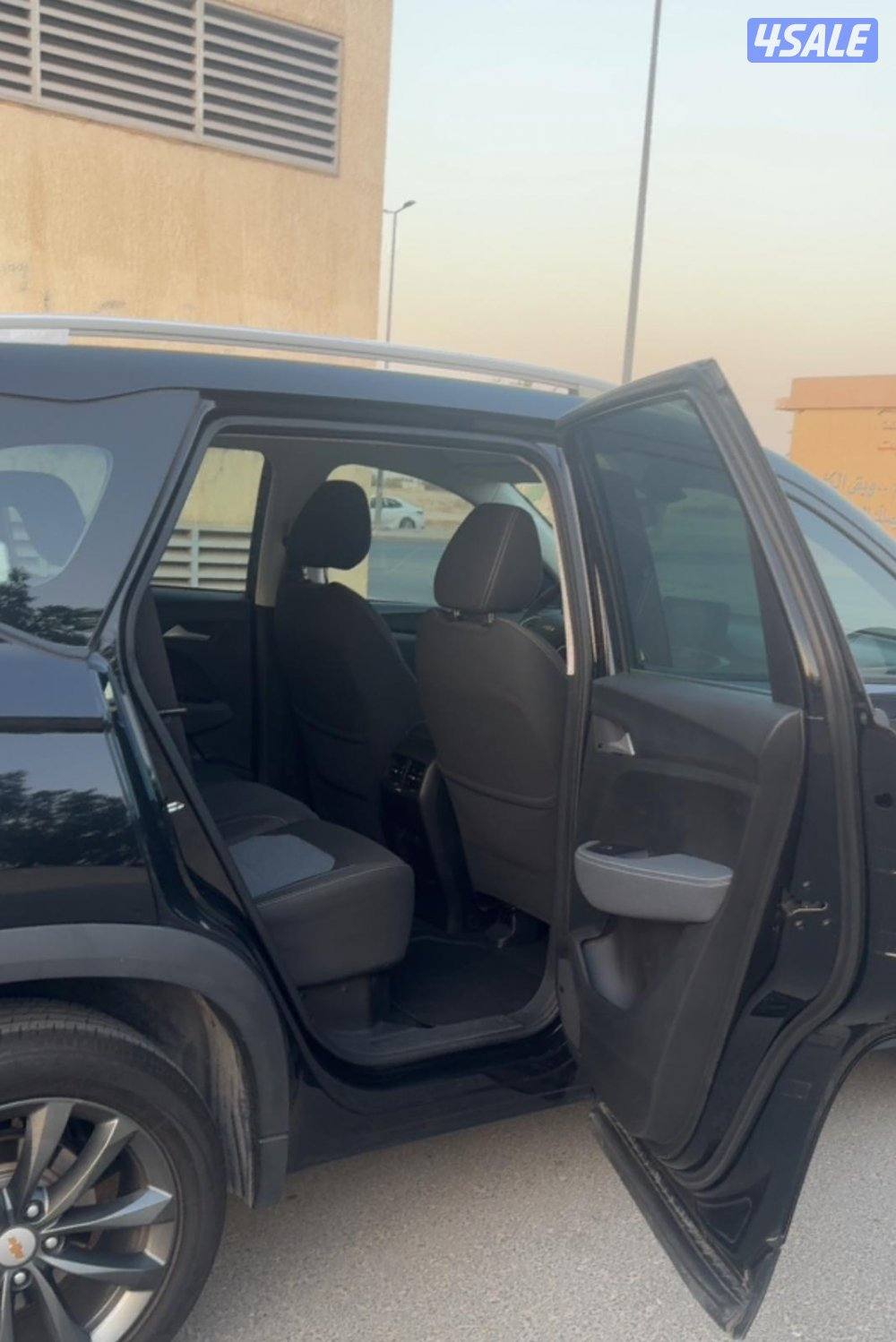 موديل 2023 عداد 98 ألف     صورة الفحص بالصور بالرمال الذهبية7