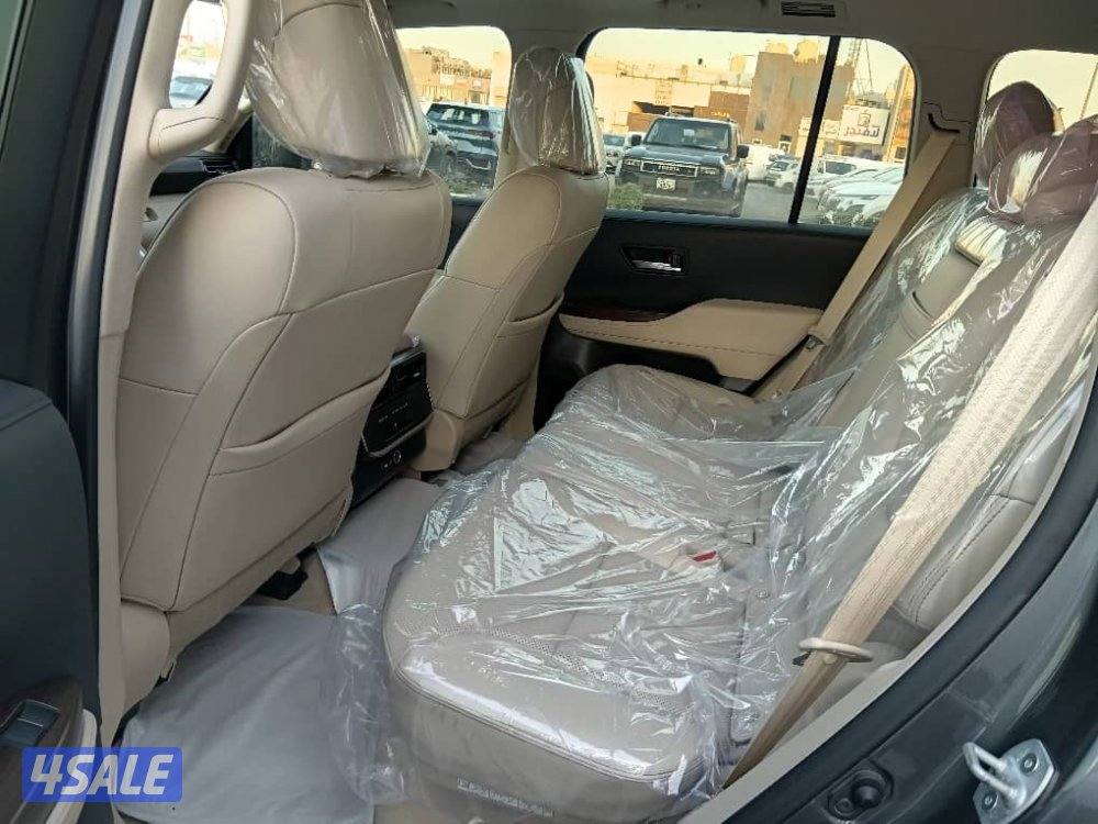 لاند كروزر GX.R ايرو وارد الساير موديل 2022 صبغ الوكالة شرط الفحص7