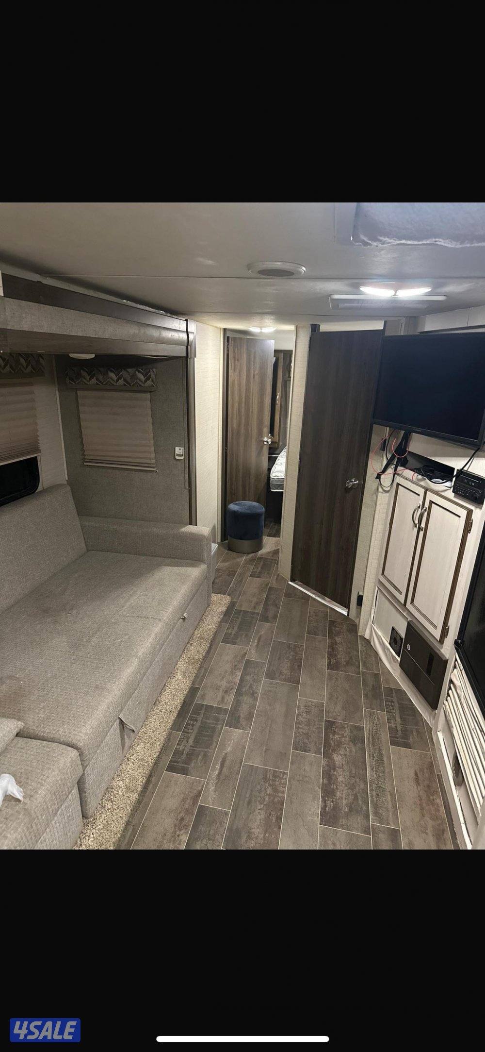 كرفان 32 قدم توسعه وحده حاله جيده0