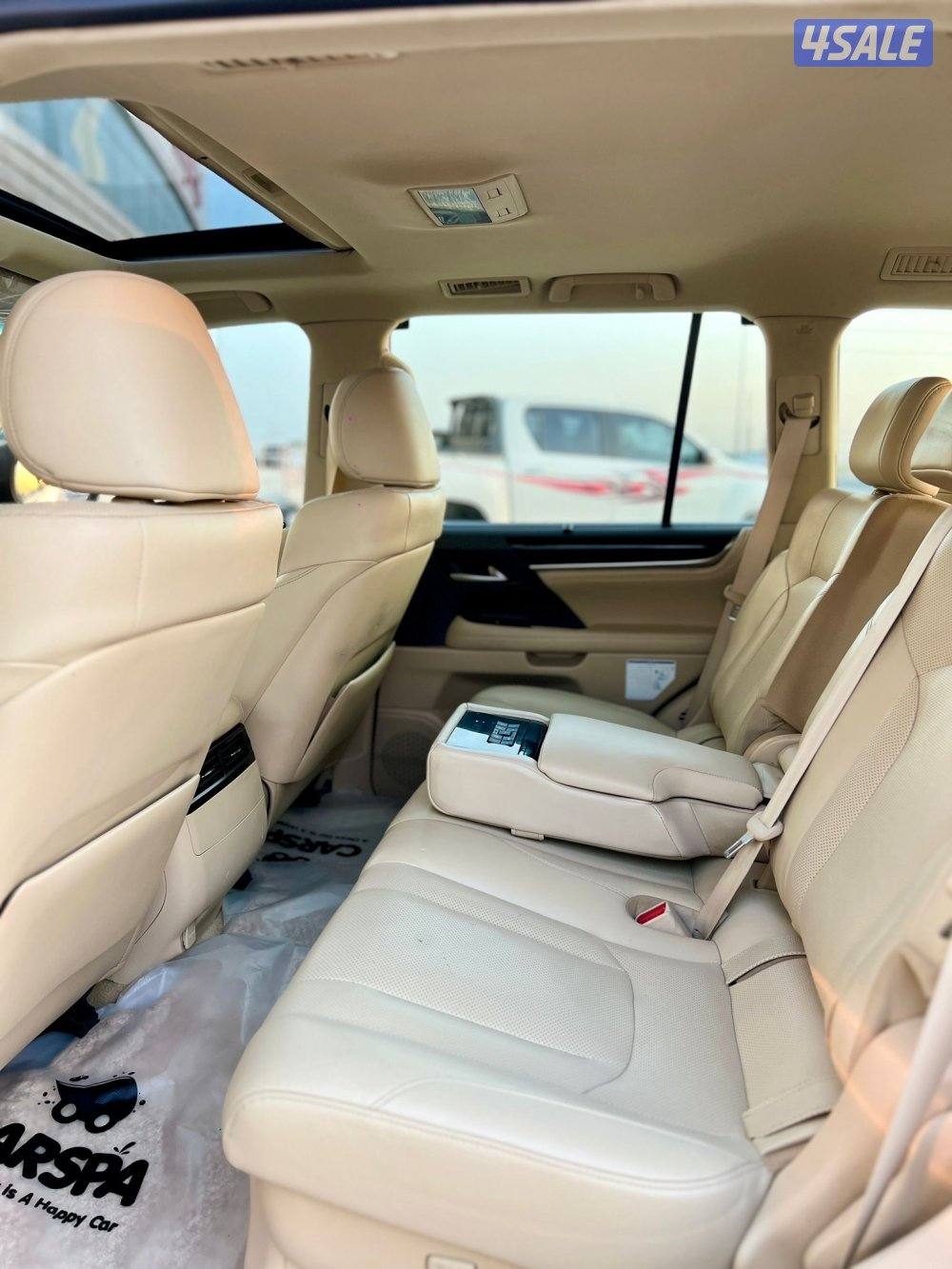 جيب لكزس  20186