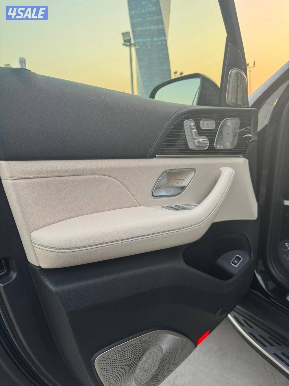 Mercedes Benz GLS 4504