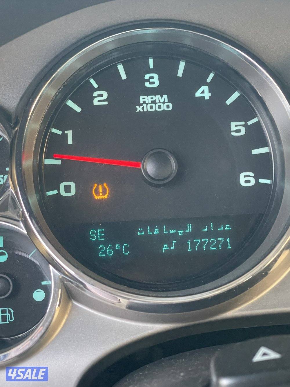 للبيع سلفرادو عداد ١٧٧ الف وارد الغانم7