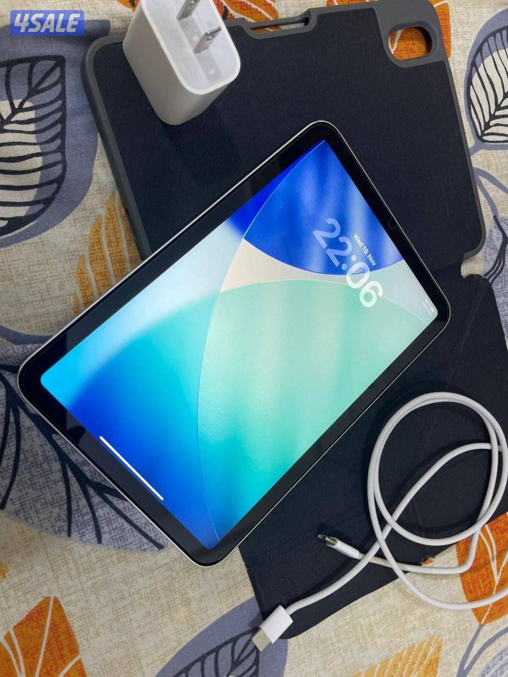 ايباد ابل ميني 6 السادس 256 قيقا مو مفتوح ولا مصلح مع كفر وشحن1