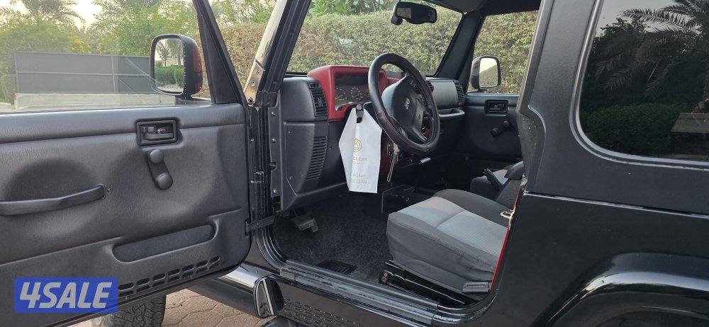 للبيع رانجلر صحارى 2005 بحالة نادرة7