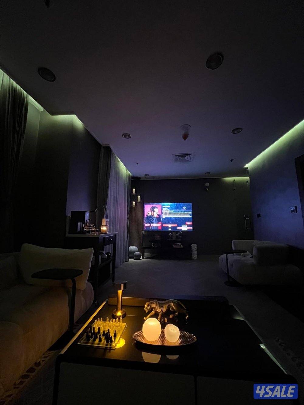 شقة على الساحلي قدام فوياج برج المهنا (خلو)3