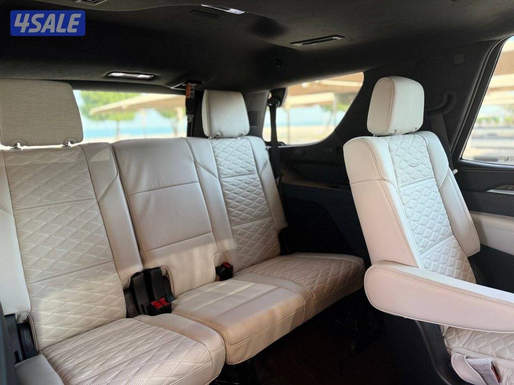 للبيع : اسكاليد بلاتينوم سبورت موديل : 2025 عداد : 19 الف13