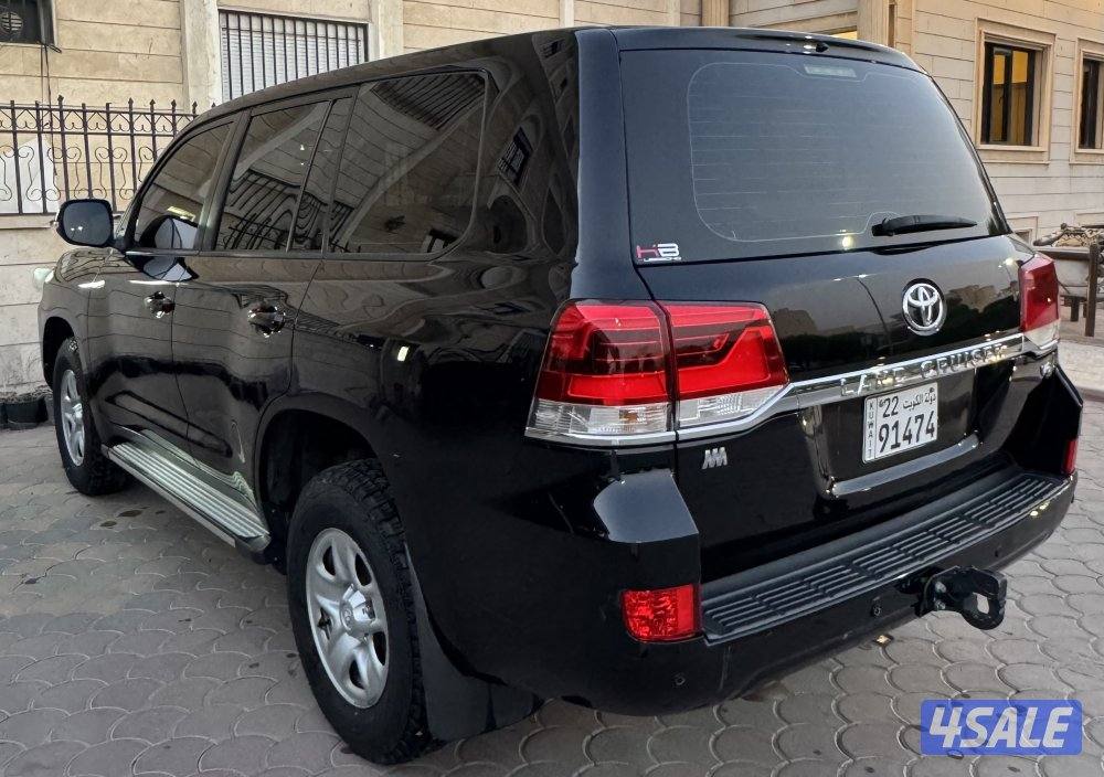 لاند كروزر 6 سلندر0