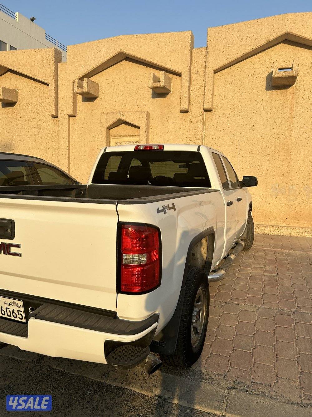 للبيع وانيت سييرا غمارة ونص 1500 دبل ارضي ،  موديل 2014 ماشي 271 ألف5