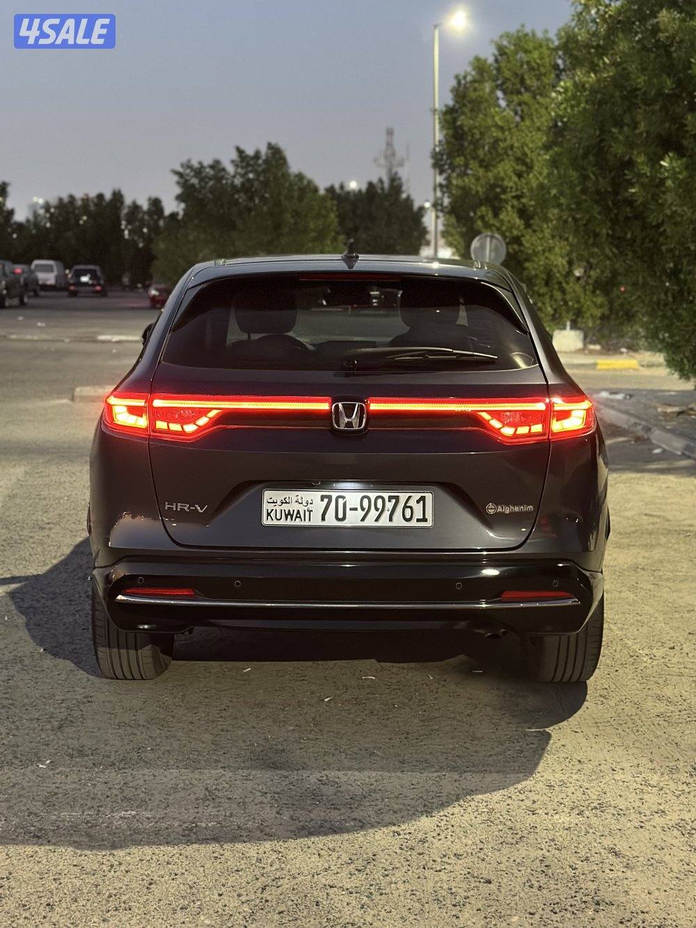 للبيع هوندا HRV موديل 2023 ماشي 90 الف5