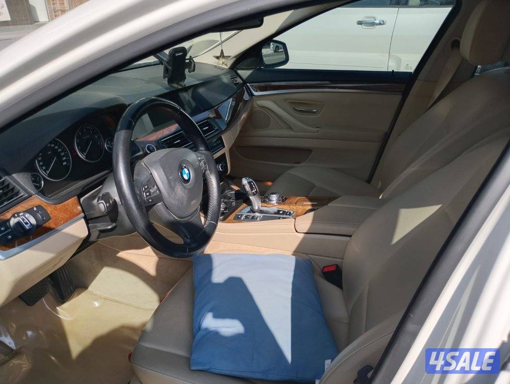 BMW  520I4