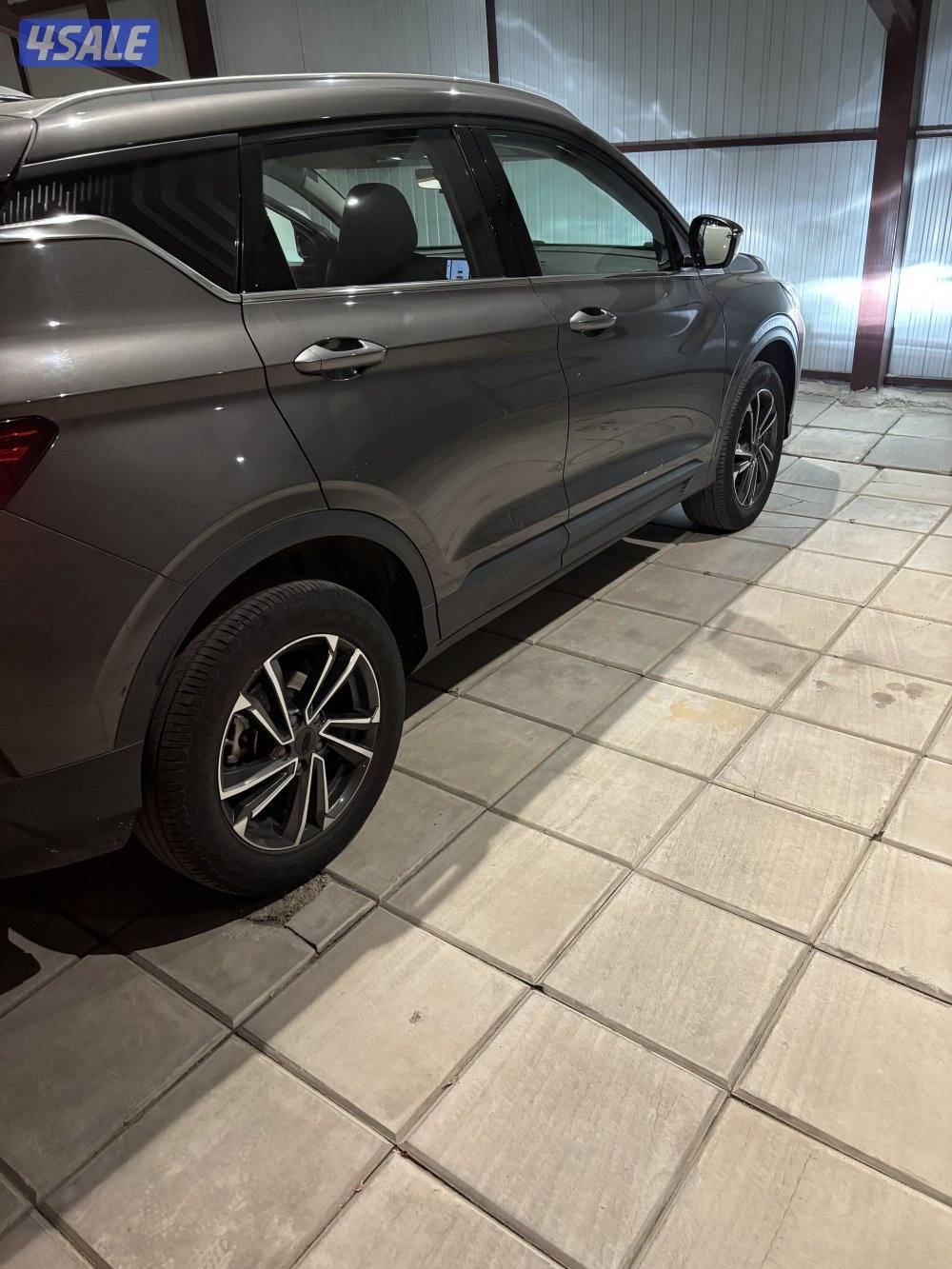 للبيع جيب جيلي4