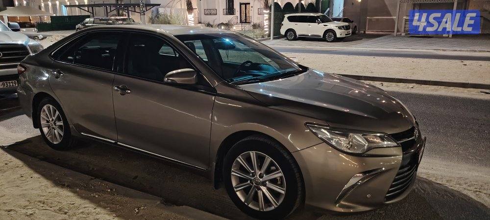 كامري ٢٠١٧ GLX فل اوبشن بدون فتحة6