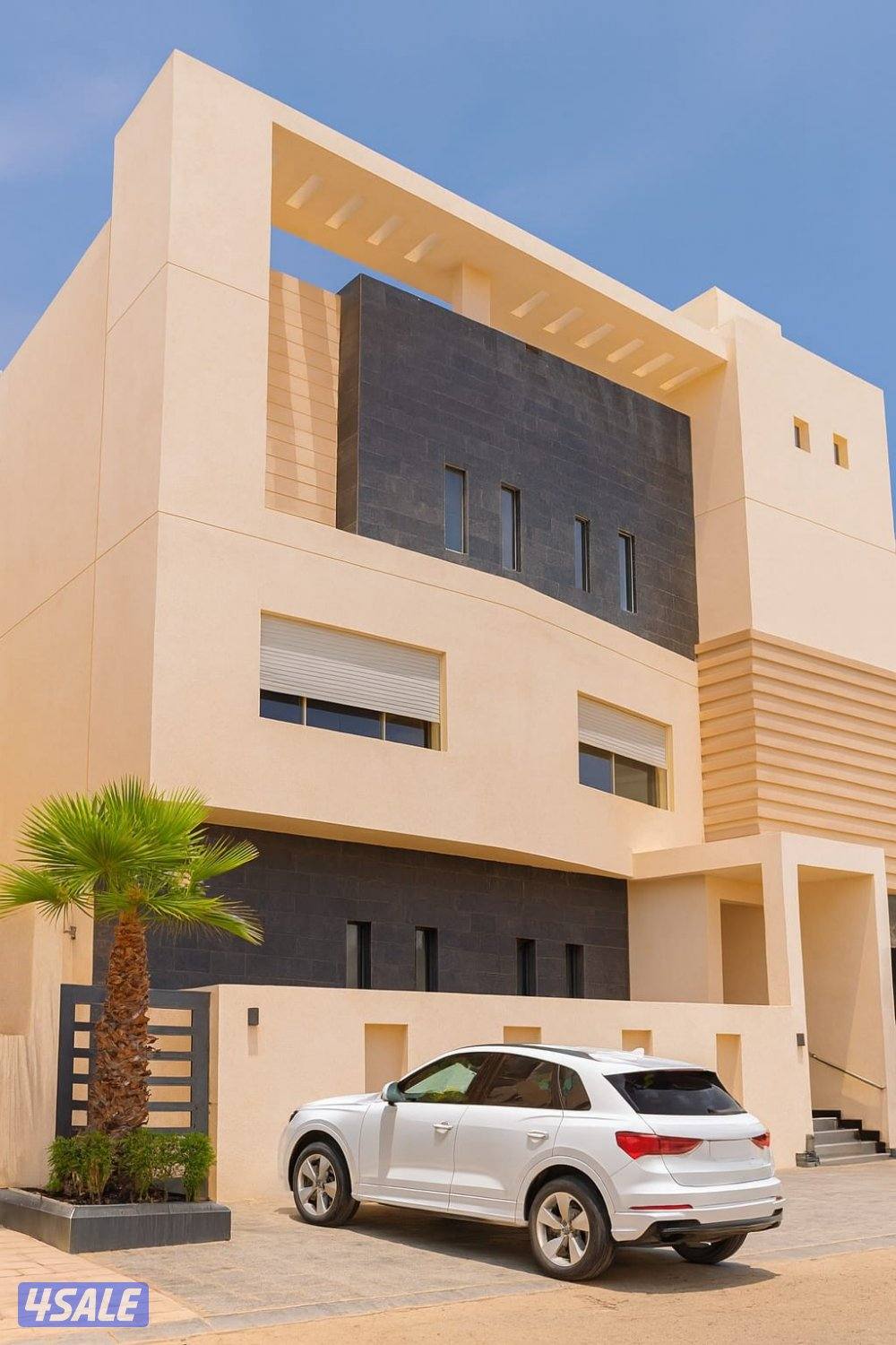 للبيع فيلا في منطقة بيان0