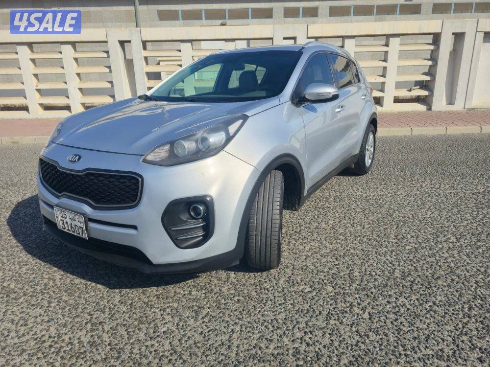 KIA SPORTAGE 2018 MODEL ORGINAL PAINT 57,000 KM1