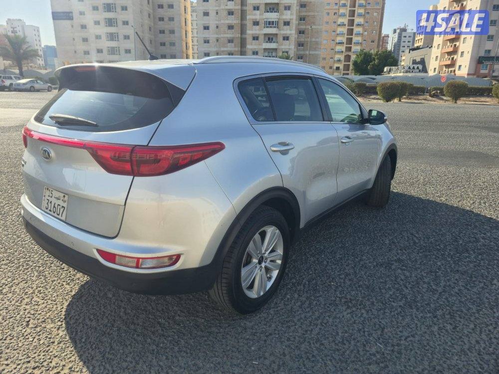KIA SPORTAGE 2018 MODEL ORGINAL PAINT 57,000 KM6
