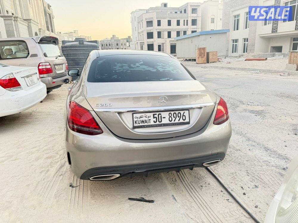 للبيع C200 صبغ الوكاله بحاله الوكاله عداد 83الف شرط الفحص4