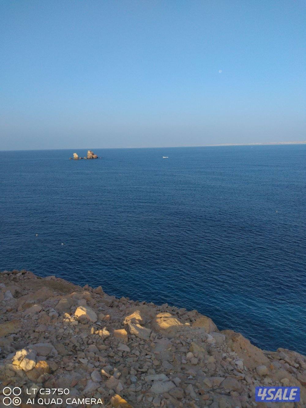 مقيم يمني -مادة 18- أهلي -لديه رخصة سواقة0