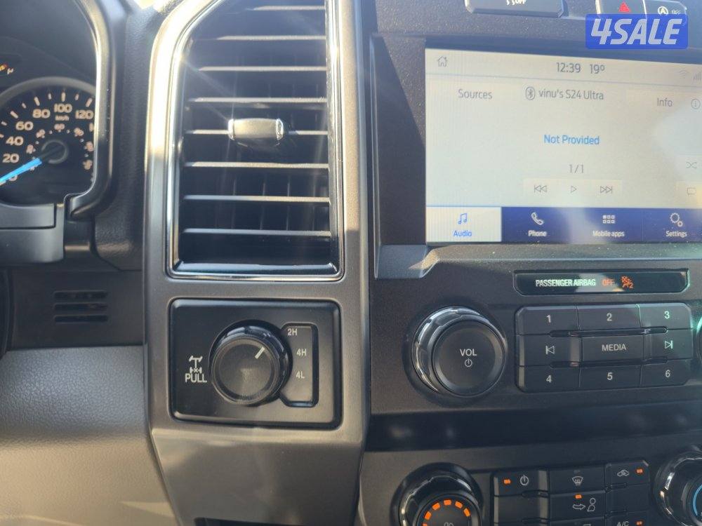 Ford F-150 pick-up 2019 model (51,000 km) 4x4 Orginal paint10