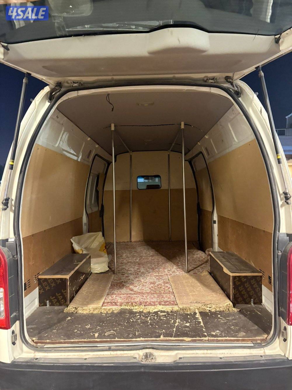 باص تويوتا موديل 2016 سقف عالي شرط الفحص2