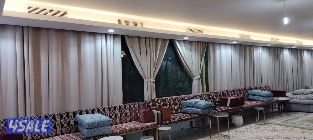 للبيع ديوانية ملكية0