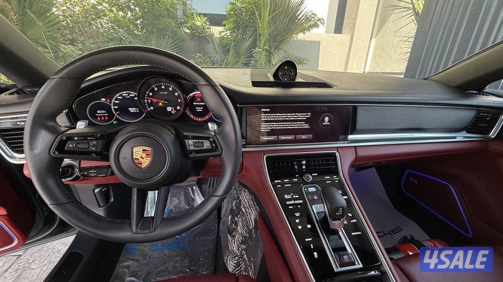 بورش باناميرا 20230