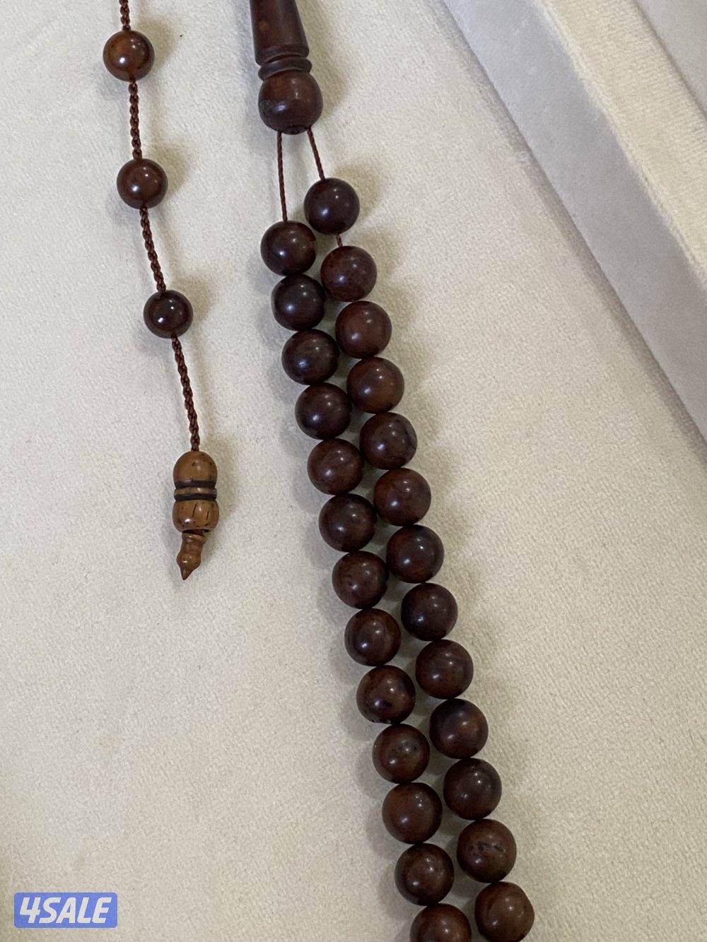 للبيع ثلاث مسابيح بأسعار جميلة وخامات جميلة2