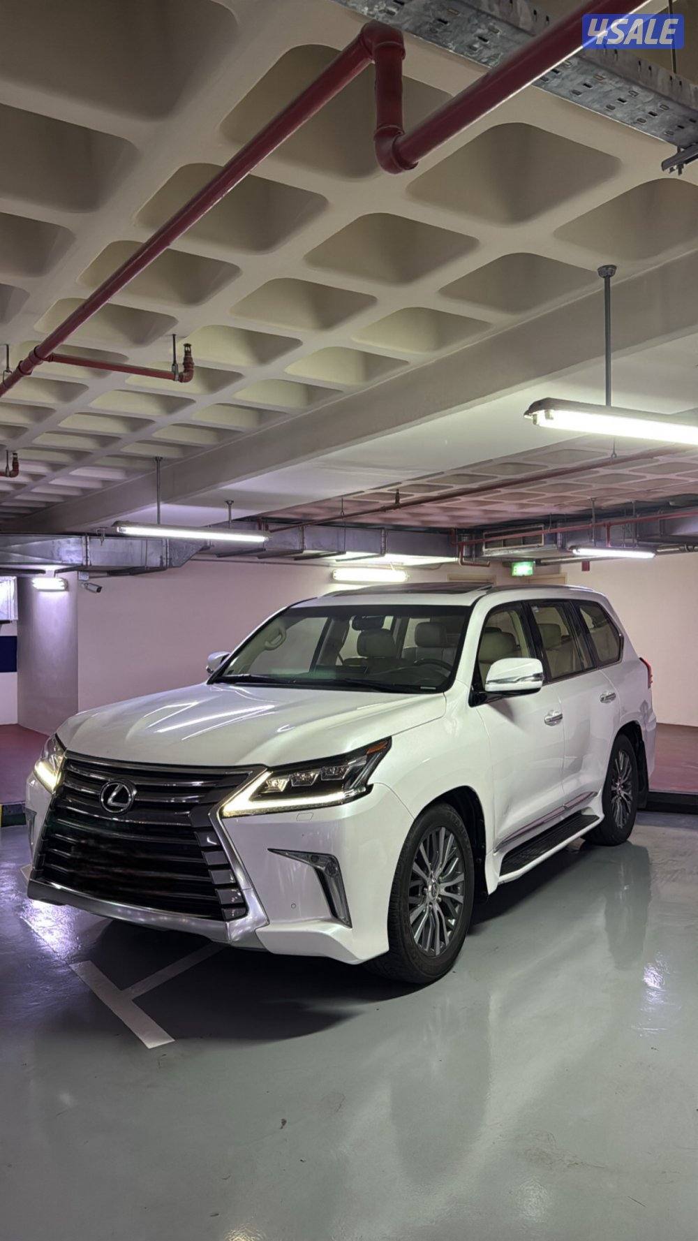 LEXUS LX 5700