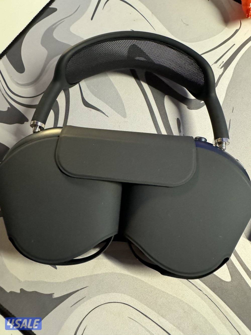 سماعه ابل الماكس الاصدار اليديد السماعه يديده مو مسعمله ولا مره0