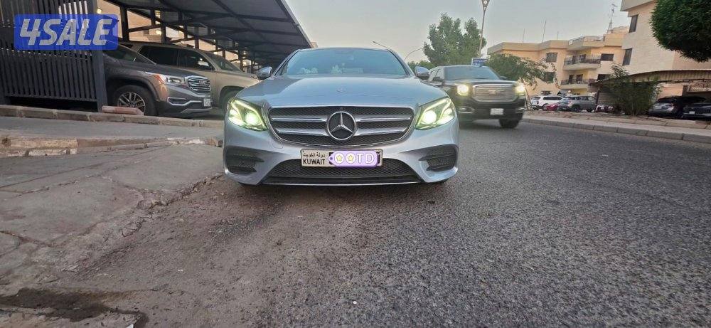 مرسيدسE200 ماشي ٧٦ ألف 6 سلندر حالة نادرة3