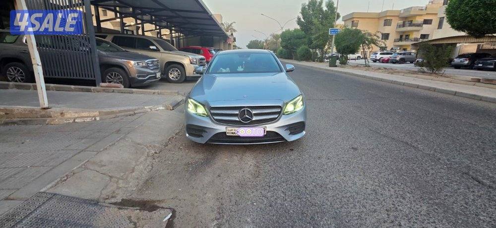 مرسيدسE200 ماشي ٧٦ ألف 6 سلندر حالة نادرة4