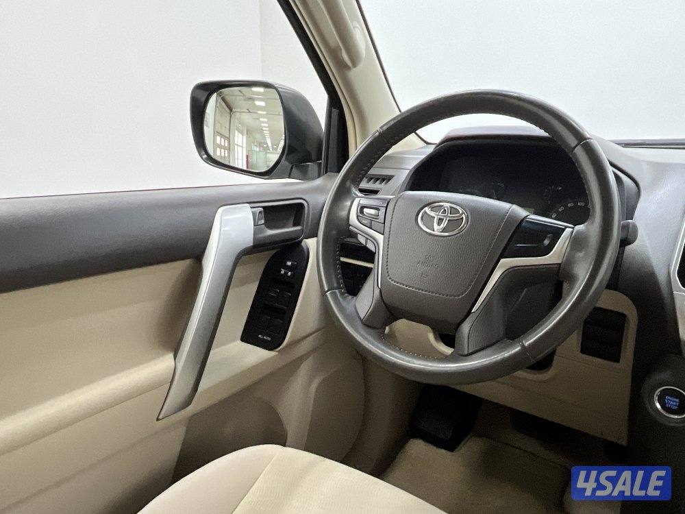 TOYOTA PRADO 6 CYL STANDARD OPTION8