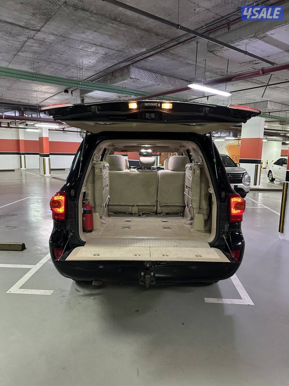 للبيع لاند كروزر جي اكس آر 2012 / V84