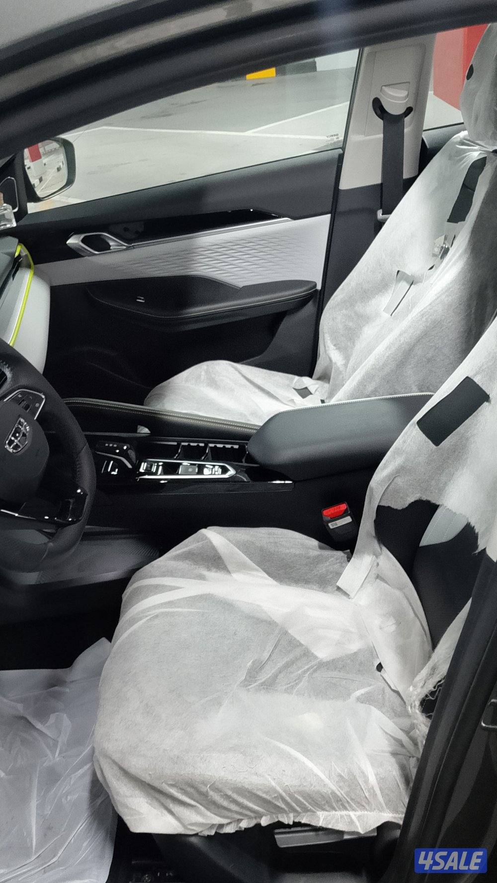 للبيع جيلي كولاراي 2025 جديده2