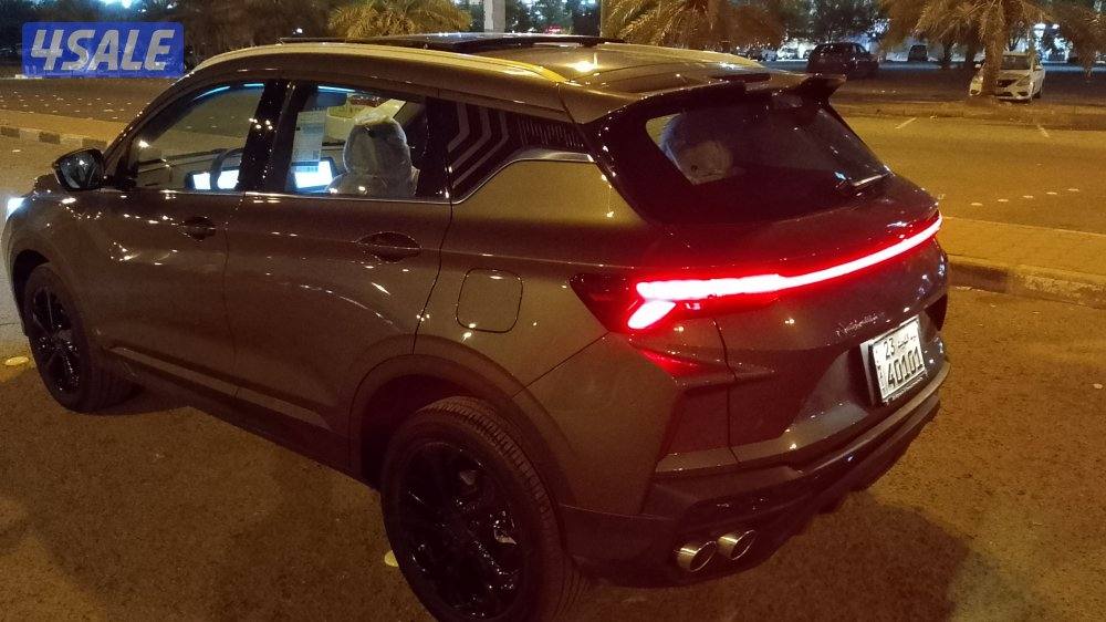 للبيع جيلي كولاراي 2025 جديده4