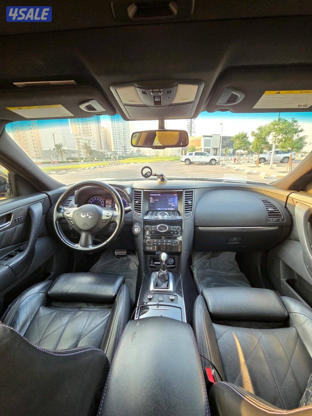 Infiniti QX70S 2015 - Great Condition9