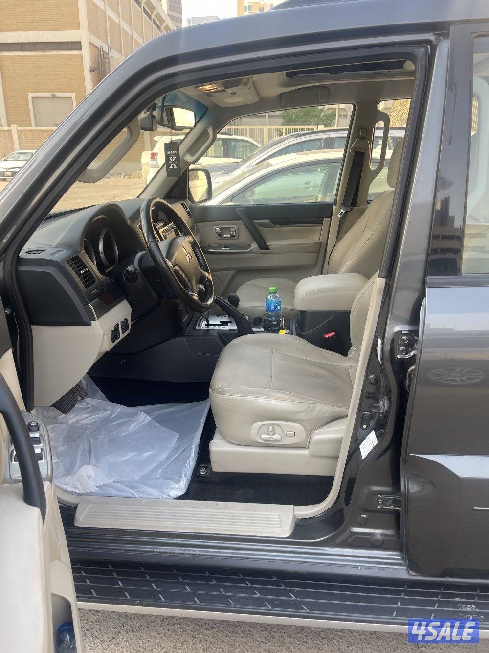 Pajero 2022 full options- باجيرو ٢٠٢٢ فل اوبشنز4