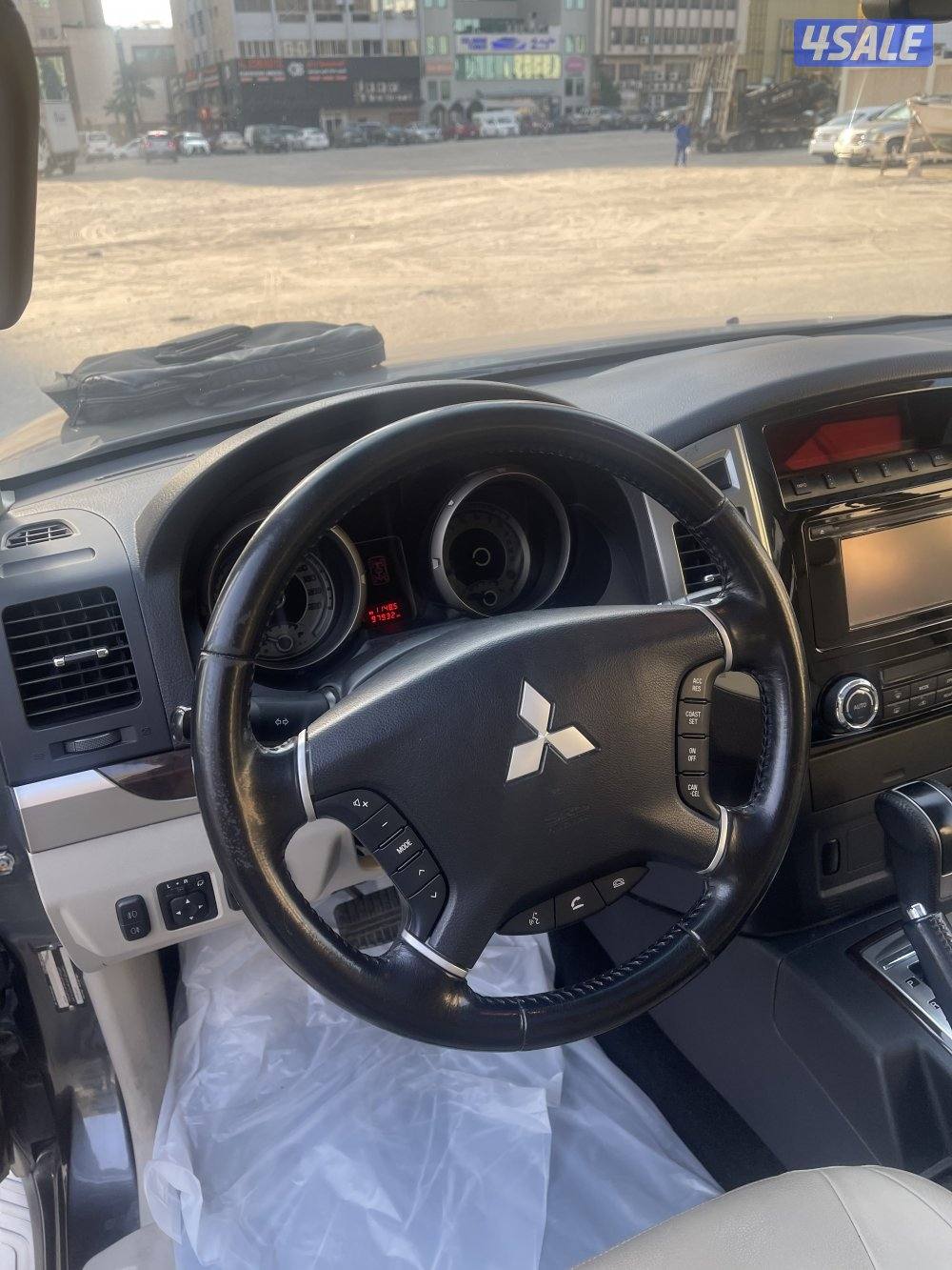 Pajero 2022 full options- باجيرو ٢٠٢٢ فل اوبشنز7