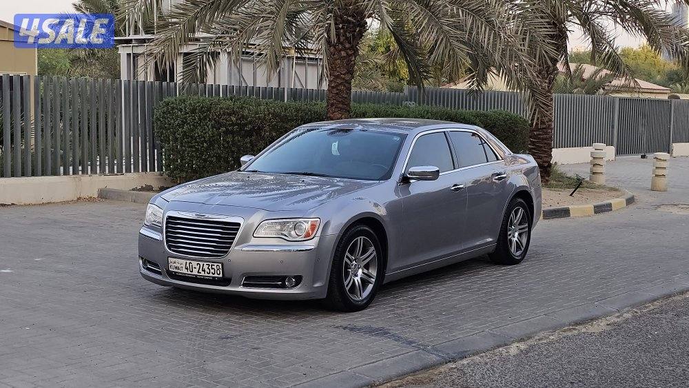 كرايزلر c300 وكاله مالك أول0