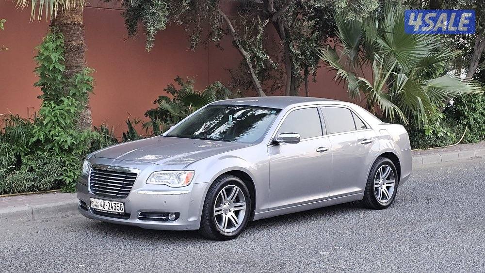 كرايزلر c300 وكاله مالك أول3