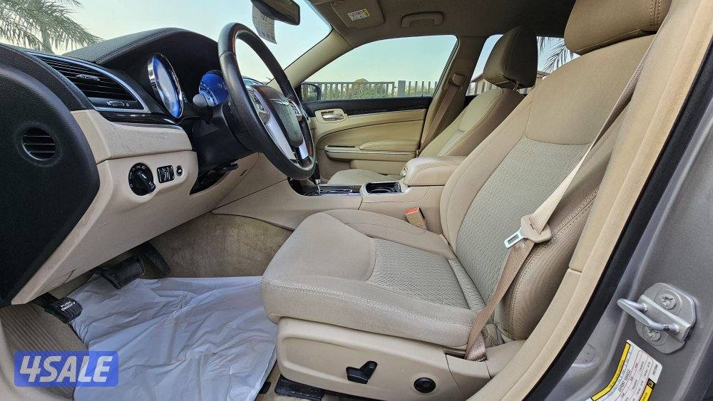 كرايزلر c300 وكاله مالك أول7