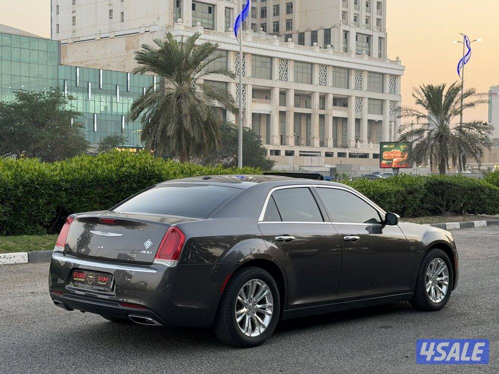 كرايزلر موديل 2021 مالك أول تحت الكفاله c3002