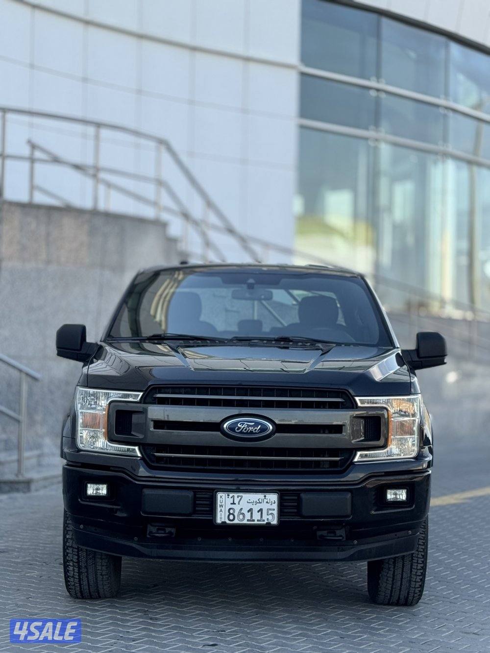 للبيع وانيت فورد F150 موديل 20202