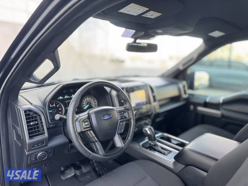 للبيع وانيت فورد F150 موديل 20205