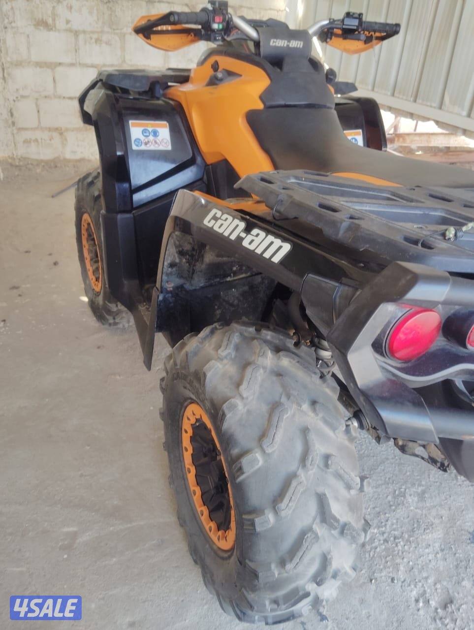 بقي can-am(outlander) حجم ١٠٠٠ مديل ٢٠١٥ نظيف جدا3