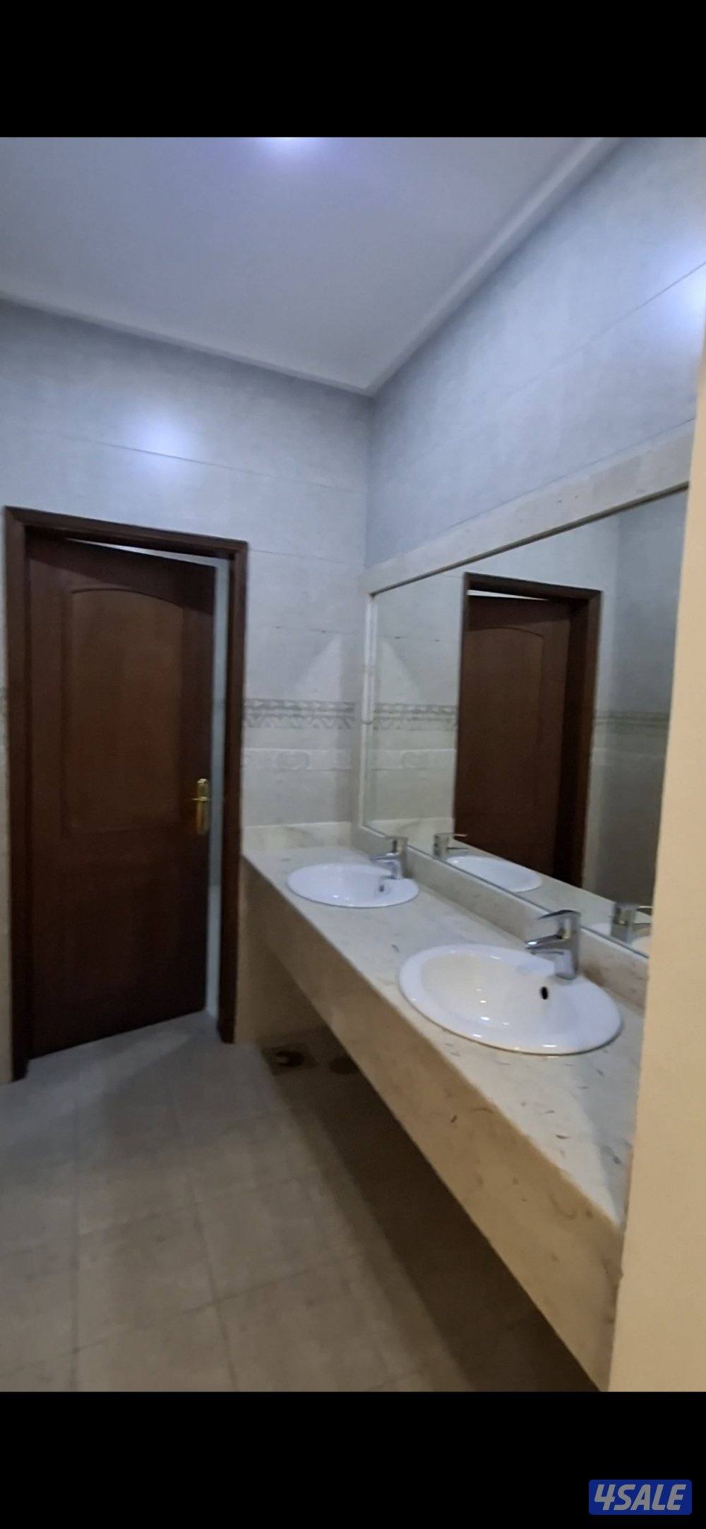 دور ثاني للايجار بالمسايل ٤ غرفه كلهم ماستر وصالتين1