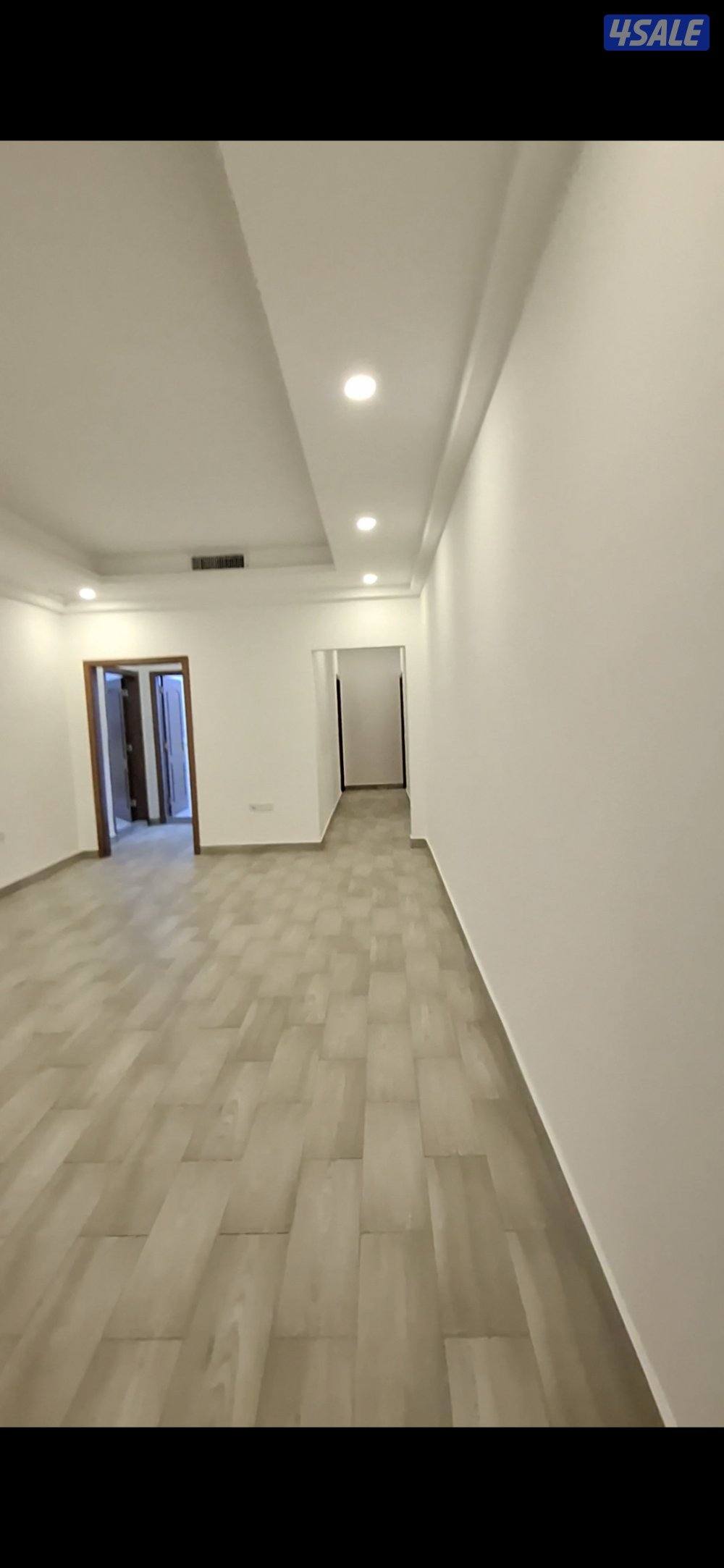 دور ثاني للايجار بالمسايل ٤ غرفه كلهم ماستر وصالتين3